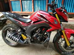 CB Hornet 160R CBS